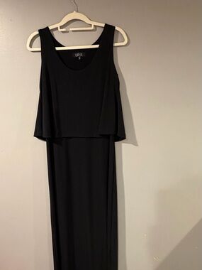 L'Essé Black Sleeveless Layered Maxi Dress – Elegant Evening Maxi